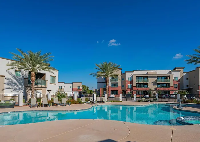 Game Day Ready Balcony Pool Gym Parking Wd