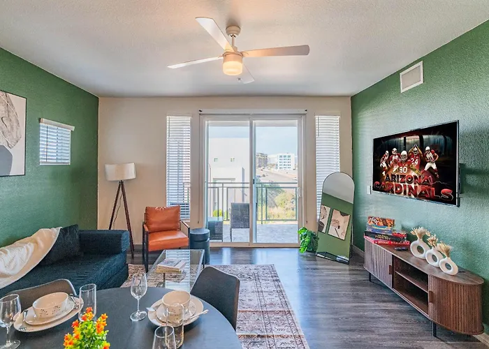 Game Day Ready Balcony Pool Gym Parking Wd Apartment *